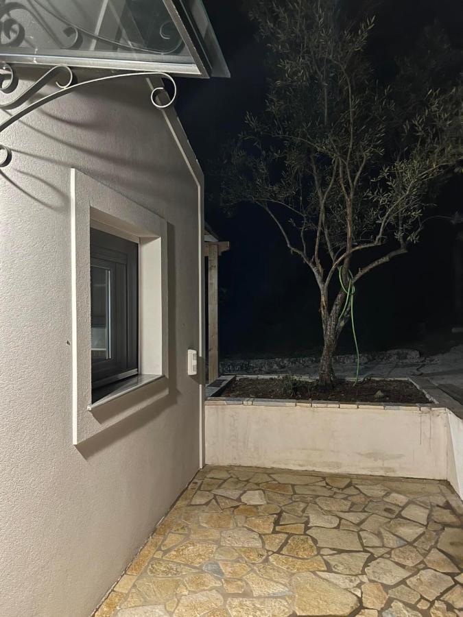 The Old Stables Apartment Vátos المظهر الخارجي الصورة