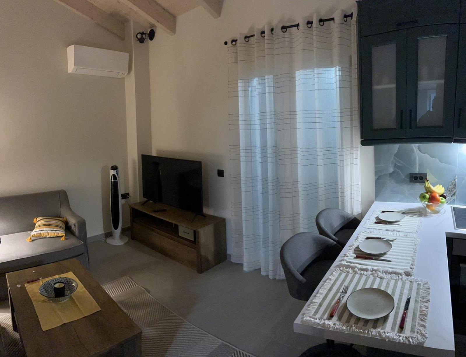 The Old Stables Apartment Vátos المظهر الخارجي الصورة